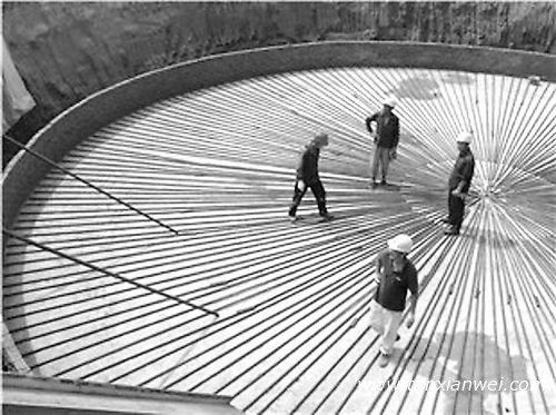 碳纖維等FRP在土木工程中的應用，為我國碳纖維應用的發(fā)展探索出一條新路徑，即依靠應用端的發(fā)展，來帶動整個材料的產業(yè)化。